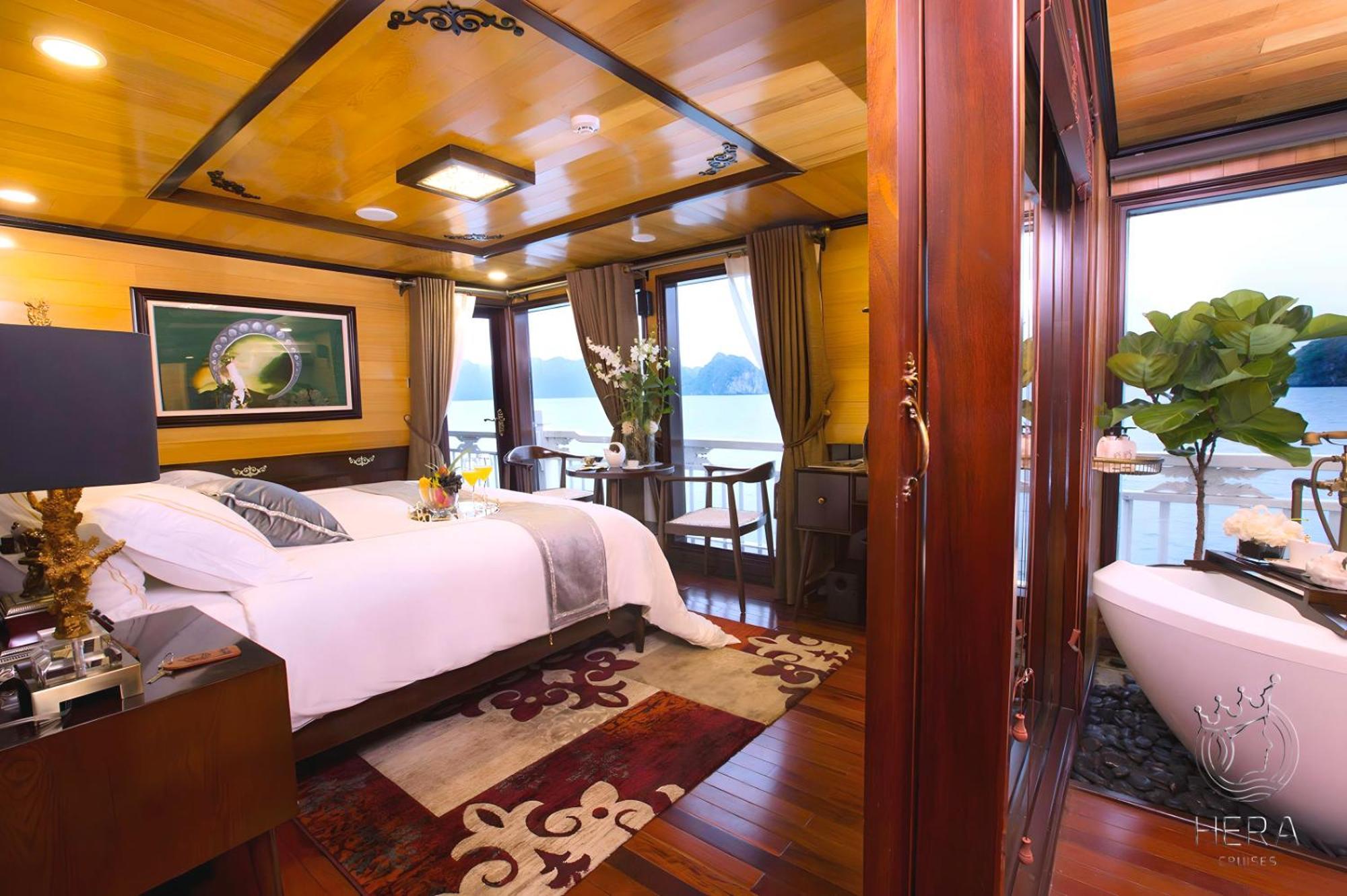 Hera Grand Luxury Cruise Халонг Экстерьер фото
